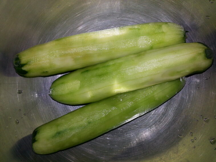 How many slices of cucumber should I eat a day?