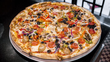 How many toppings are on a Domino's pizza?