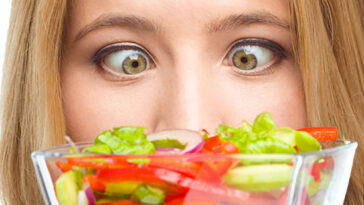 How much cantaloupe should I eat a day?