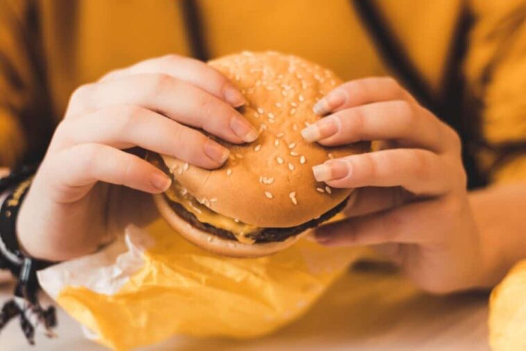 How much did a McDonald's hamburger cost in 1948?