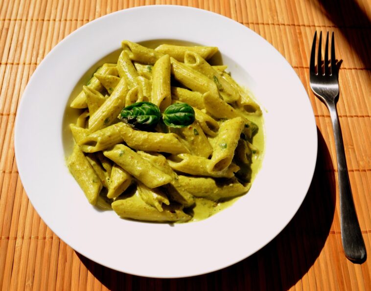 How much pesto should I add to pasta?