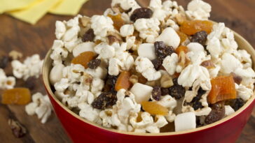 How much popcorn can a diabetic have?