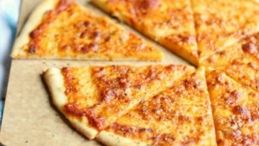 How much sodium is in a thin crust pizza?