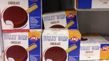 How much sugar is in a DQ Dilly Bar?