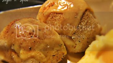 How much sugar is in a chicken biscuit?