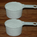 How much yeast do I need for 2 cups of flour?