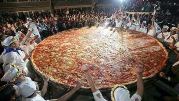 How was worlds largest pizza cooked?