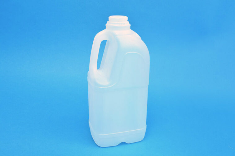 How wide is a 2 liter bottle?