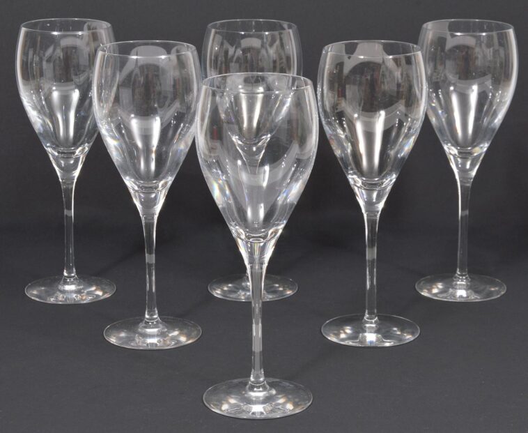 Is 3 glasses of wine a lot?