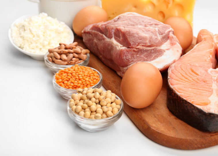 Is 50 grams of protein enough for weight loss?
