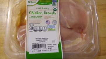 Is Aldi chicken free range?