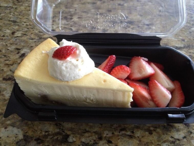 Is Cheesecake Factory Low Carb Cheesecake sugar free?