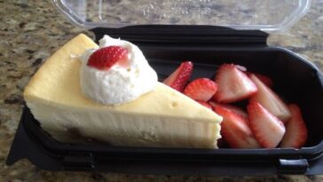 Is Cheesecake Factory low carb cheesecake sugar free?