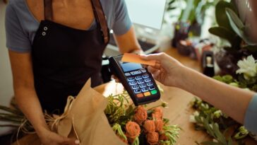 Is Chipotle going cashless?