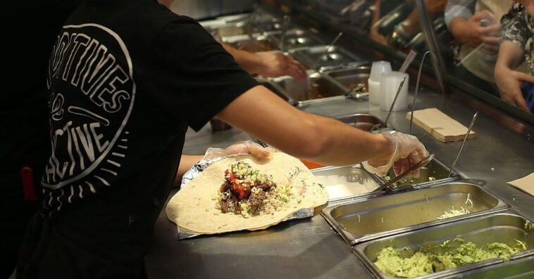 Is Chipotle having an outbreak?