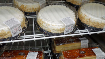 Is Costco cheesecake any good?