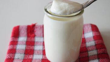 Is French yogurt healthy?