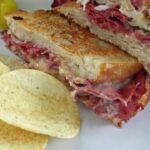 Is Reuben sandwich unhealthy?