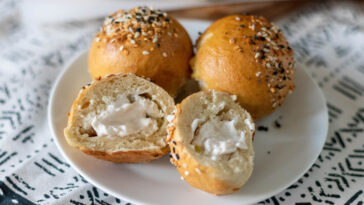 Is Starbucks discontinuing bagel Bites?