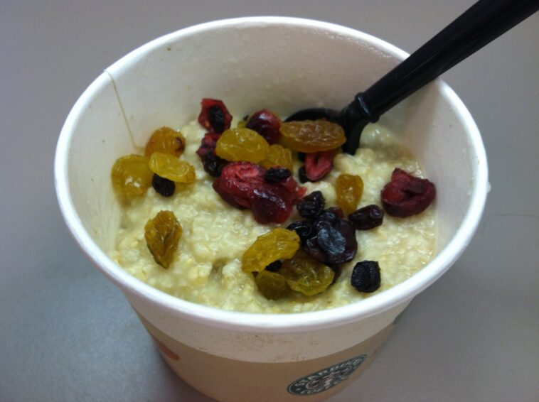 Is Starbucks oatmeal taste good?