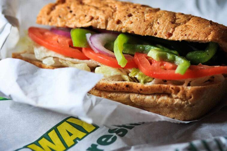 Is Subway good for weight loss?
