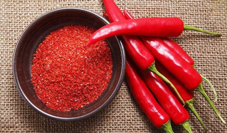 Is black pepper considered a spicy food?
