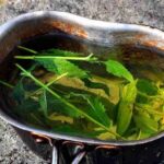 Is black tea Good for stomach?