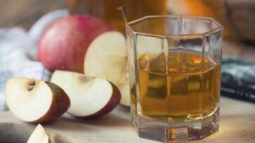 Is drinking apple juice good for you?