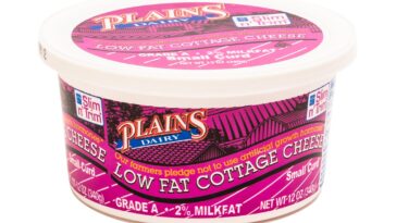 Is full fat or low-fat cottage cheese better?