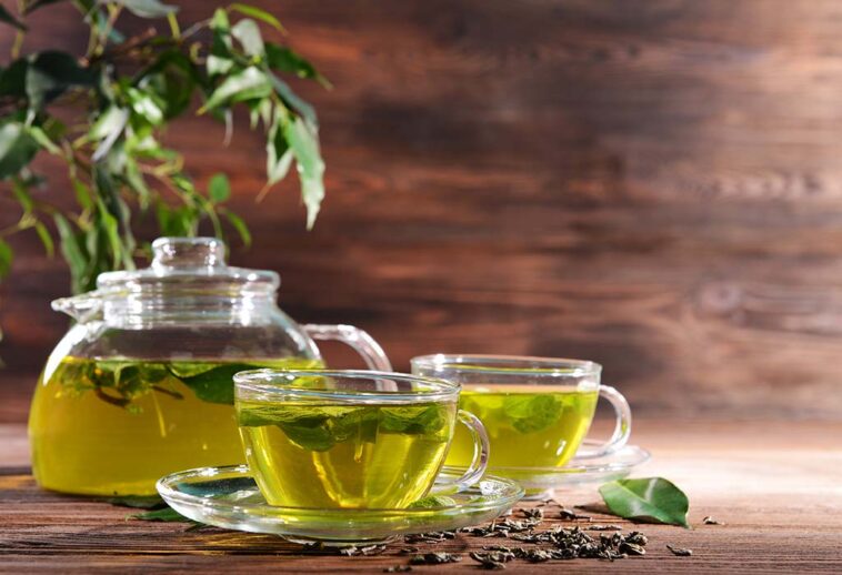 Is green tea harmful?