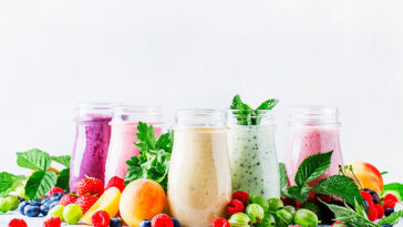 Is it OK to drink smoothies everyday?