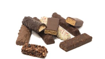 Is it OK to eat a protein bar everyday?