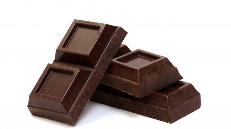 Is it OK to eat dark chocolate every day?
