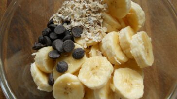 Is it OK to eat raw oats?