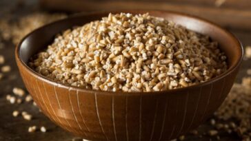 Is it OK to eat steel-cut oats everyday?