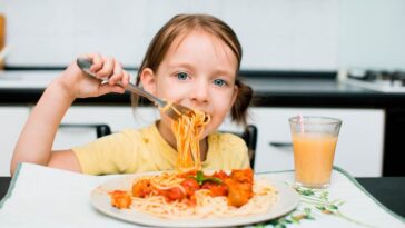 Is it OK to not eat dinner?