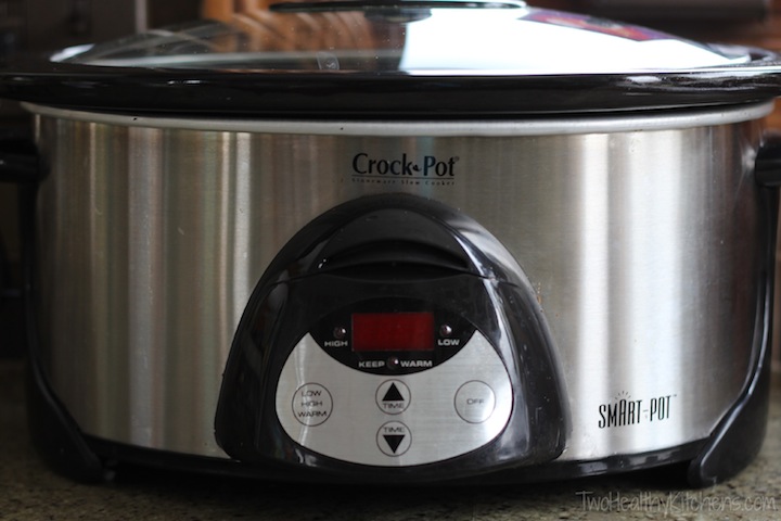 Is it OK to put frozen meat in crock pot?