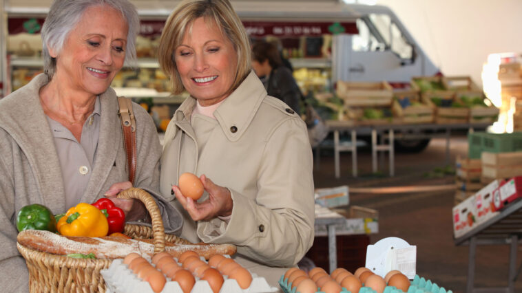 Is it OK to sit after eating?