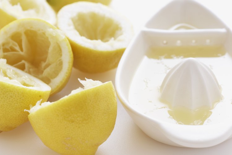 Is lemon juice strong or weak acid?