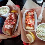 Is lobster roll better hot or cold?
