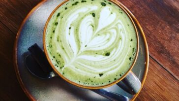 Is matcha stronger than coffee?