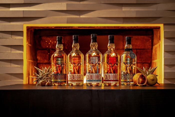 Is mezcal stronger than tequila?