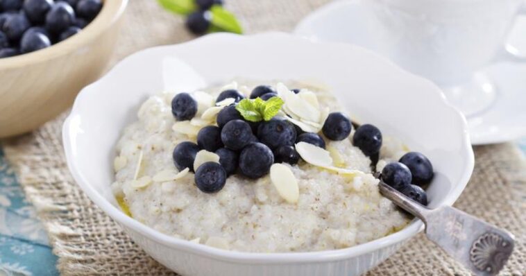 Is oatmeal hard on the stomach?