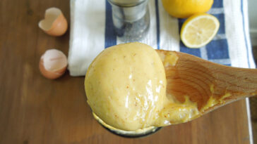 Is olive oil healthier than mayonnaise?