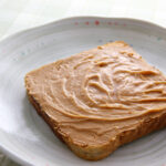Is peanut butter on toast a good breakfast?