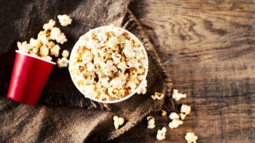 Is popcorn low in carbs?