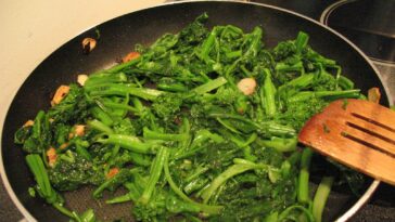Is rapini a super food?