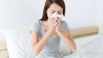 Is runny nose a symptom of COVID?