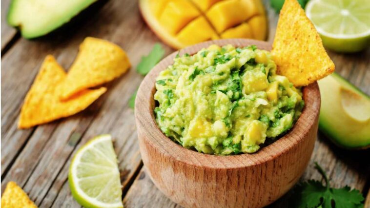Is salsa or guacamole healthier?
