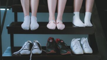 Is there a difference between walking shoes and running shoes?